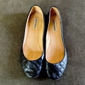 Steve Madden KWILT size 10 flats